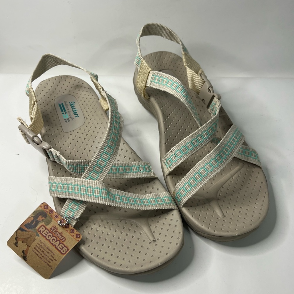 Skechers Womens Reggae Kooky Sandals